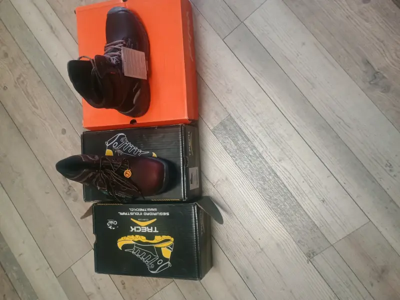 Botas de seguridad Trek marrones con caja - 2