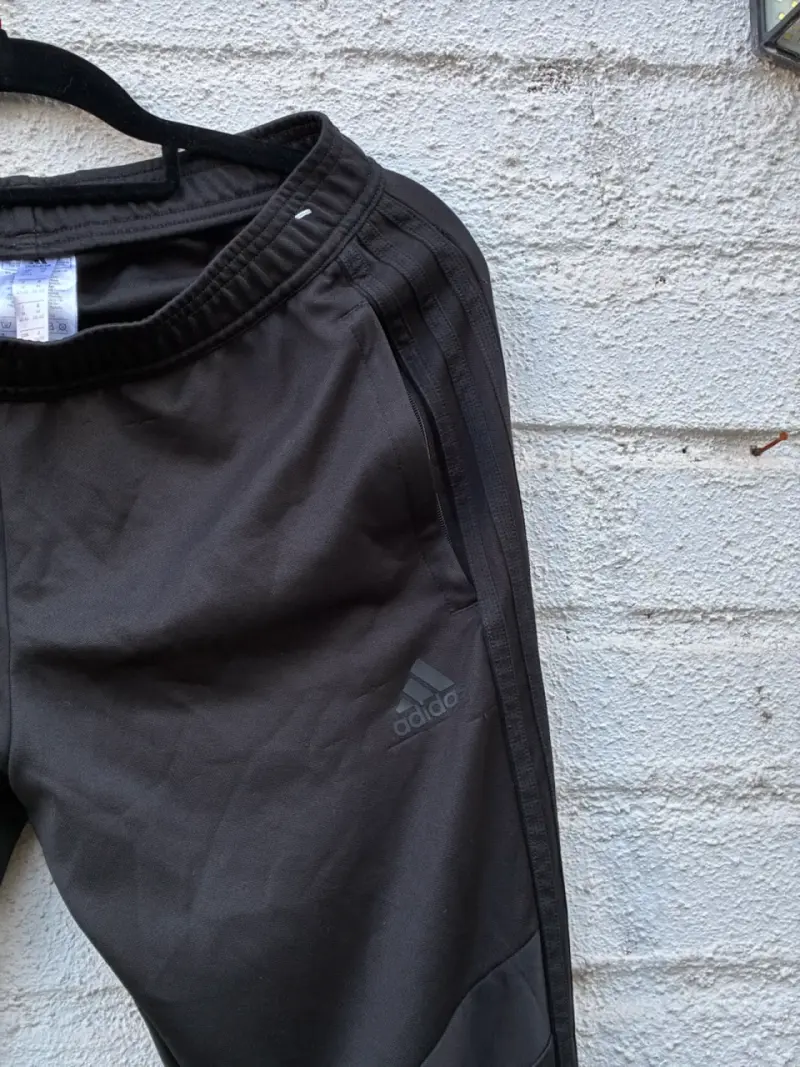 Pantalones deportivos negros Adidas para hombre - 2