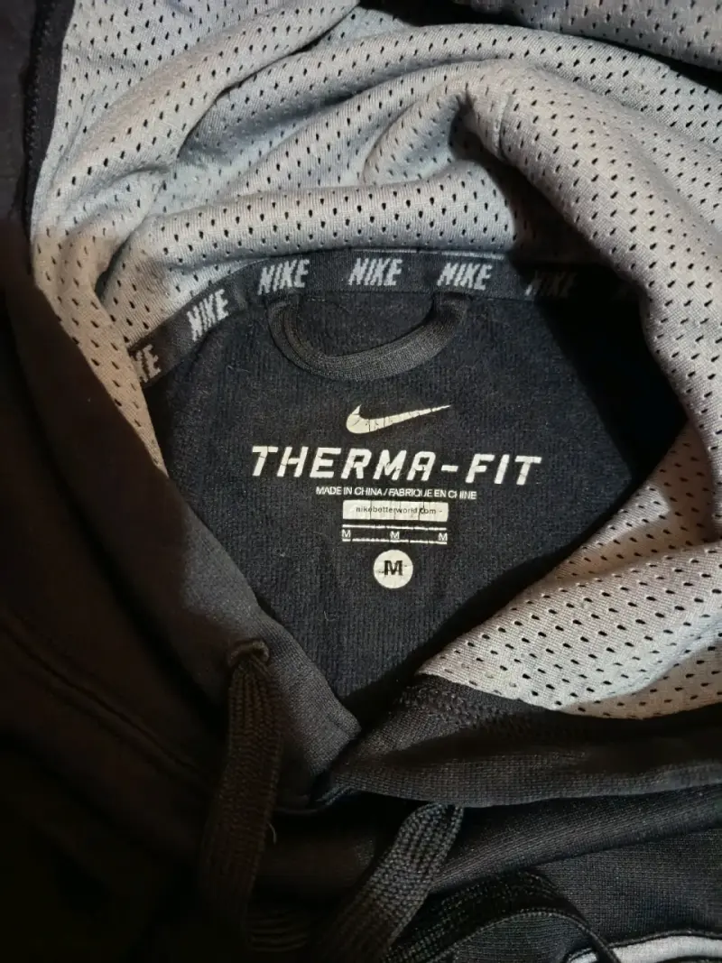 Polerón con capucha Nike Therma-Fit negro - 2