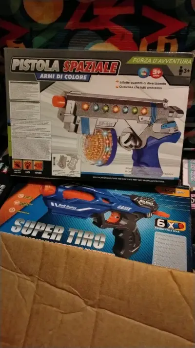 Pistola de Juguete con Luces y Sonido para Niños - miniatura 2