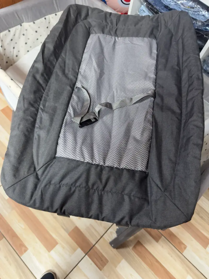 Cuna colecho para bebé gris con diseño de estrellas - 3