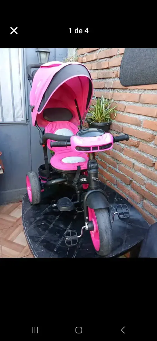 Triciclo infantil rosa con toldo - 2