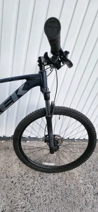 Biciclbeta de Monaña trek excelente estado - miniatura 3