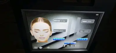 Máquina de Ultrasonido 4D Ultra para Estética - miniatura 3