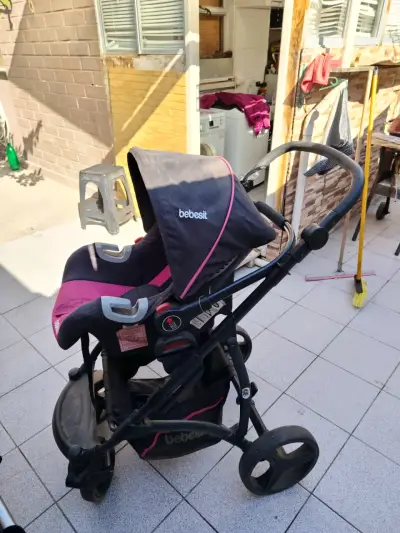 Coche de bebé Bebesit negro y rosado - miniatura 2
