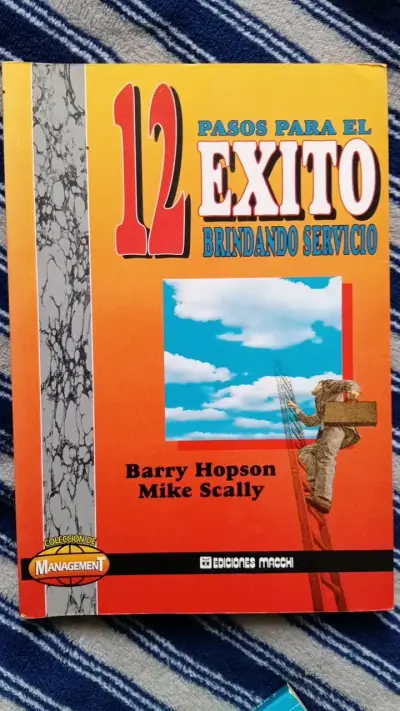 Libros de Negocios y Servicio al Cliente - miniatura 3