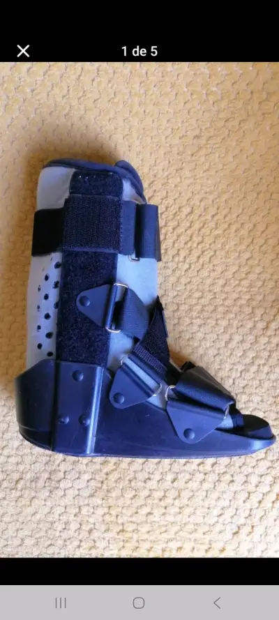 Bota ortopédica ajustable para recuperación - miniatura 1