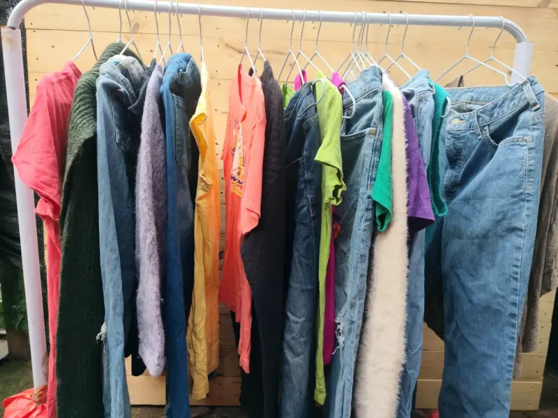 Lote de Ropa Mujer 20 prendas por $10.000 - 1