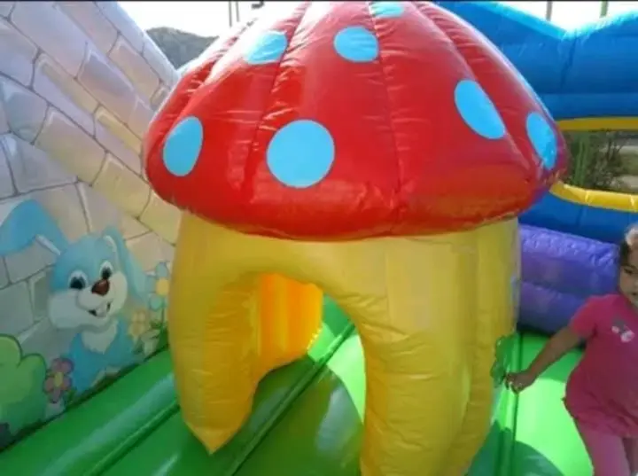 Castillo inflable inflable con diseño de unicornio - 5