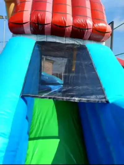 Castillo inflable inflable con diseño de unicornio - miniatura 6