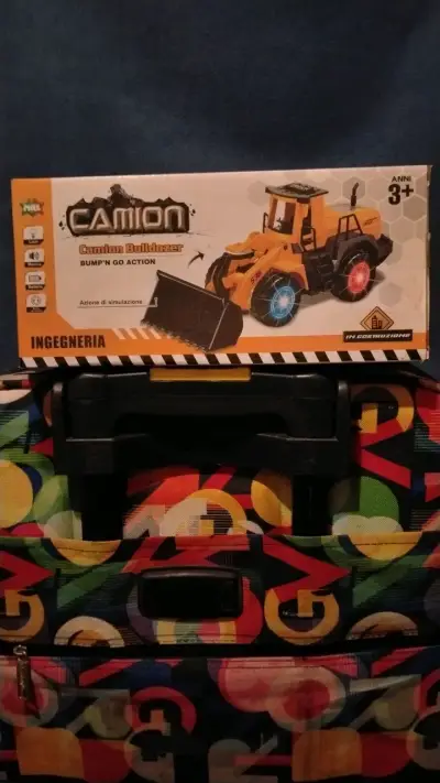 Camión Bulldozer de Juguete con Luces - miniatura 1