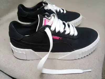 Zapatillas deportivas negras Puma para mujer - miniatura 2