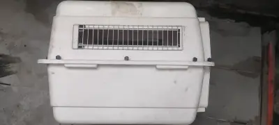Transportadora de mascotas Petmate blanca - miniatura 3