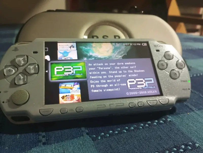 Psp 2000 impecable y desbloqueada - 2