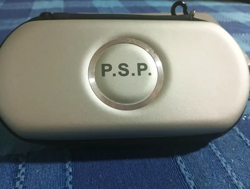 Psp 2000 impecable y desbloqueada - 3