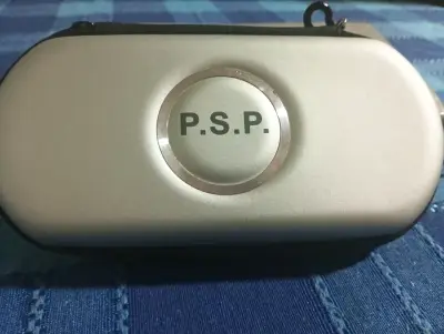 Psp 2000 impecable y desbloqueada - miniatura 3