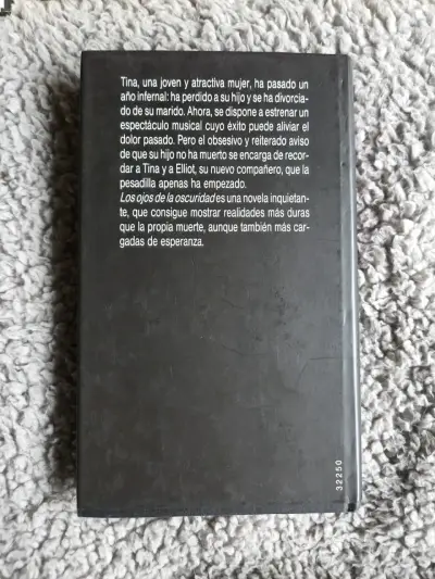 Libro 'Los Ojos de la Oscuridad' de Dean R. Koontz - miniatura 2
