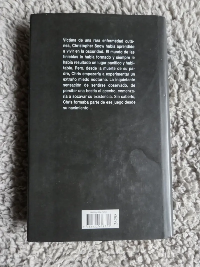 Libro Nocturno de Dean Koontz en tapa dura - 2