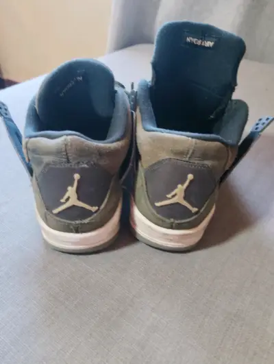 Zapatillas Air Jordan 6.5Y verde oliva - miniatura 2