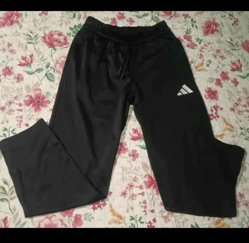 Conjunto deportivo negro Adidas para niños - 2