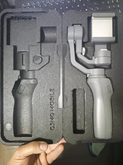 Estabilizador DJI Osmo Mobile 2 para Smartphone - miniatura 1