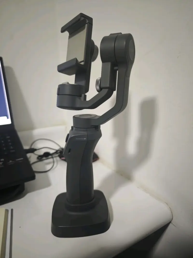 Estabilizador DJI Osmo Mobile 2 para Smartphone - 3