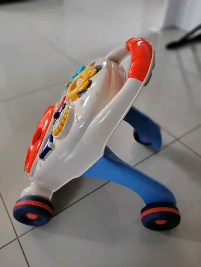 Andador de aprendizaje para bebé con actividades - miniatura 6