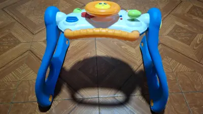 Andador para bebé con actividades y colores - miniatura 9
