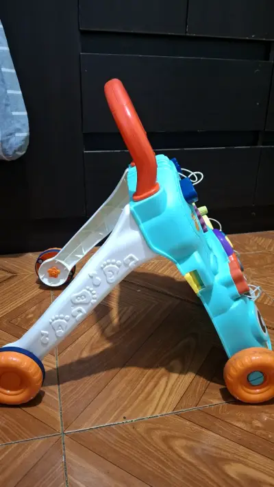 Andador de aprendizaje Playgro para bebés - miniatura 4