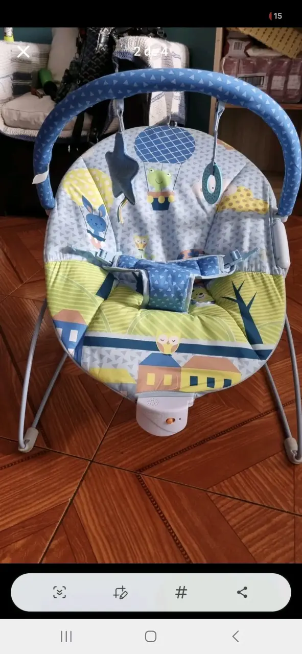 Silla Mecedora para Bebé con Juguetes Colgantes - 2