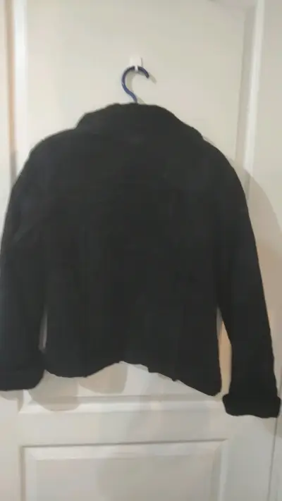 Chaqueta de cuero negra para mujer - miniatura 2