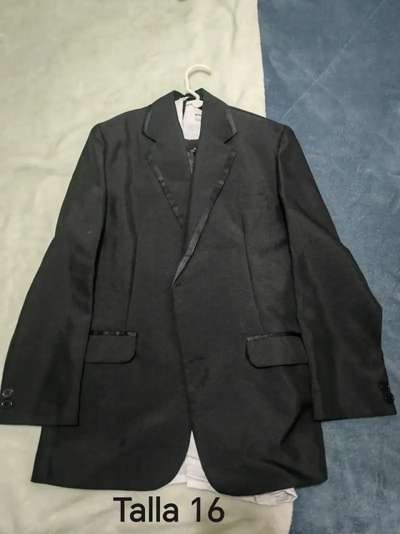 Chaqueta acolchada negra talla 14 - 4