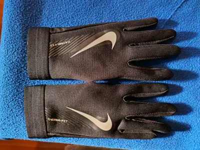 Guantes térmicos negros Nike Therma-Fit - miniatura 1