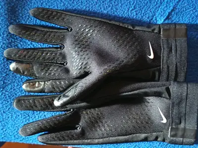 Guantes térmicos negros Nike Therma-Fit - miniatura 2