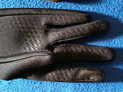 Guantes térmicos negros Nike Therma-Fit - miniatura 4