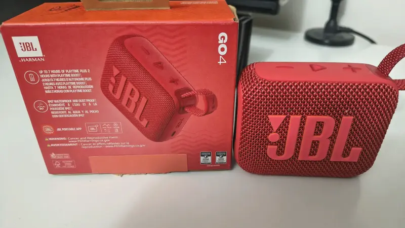 Parlante Bluetooth JBL GO 4 Rojo - 1