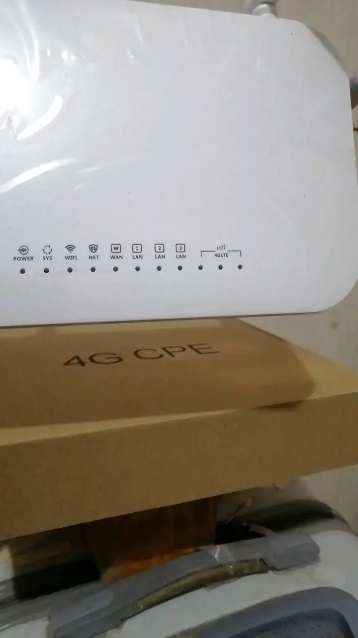 Router WiFi LTE C20E con 4 antenas - 3