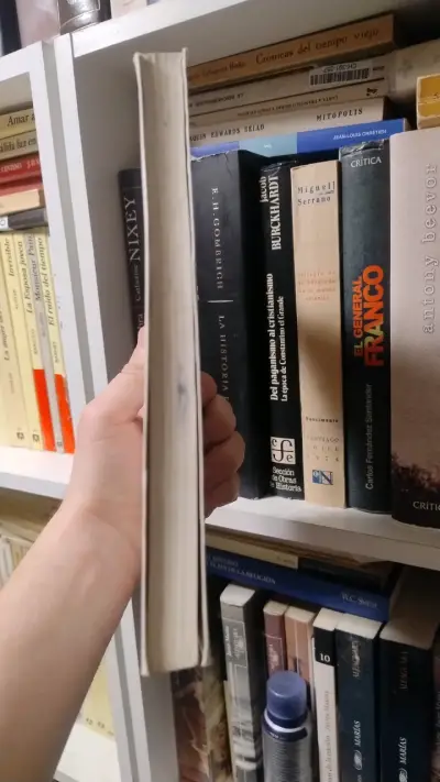 Libro 'Nueve Cuentos' de J.D. Salinger - miniatura 4