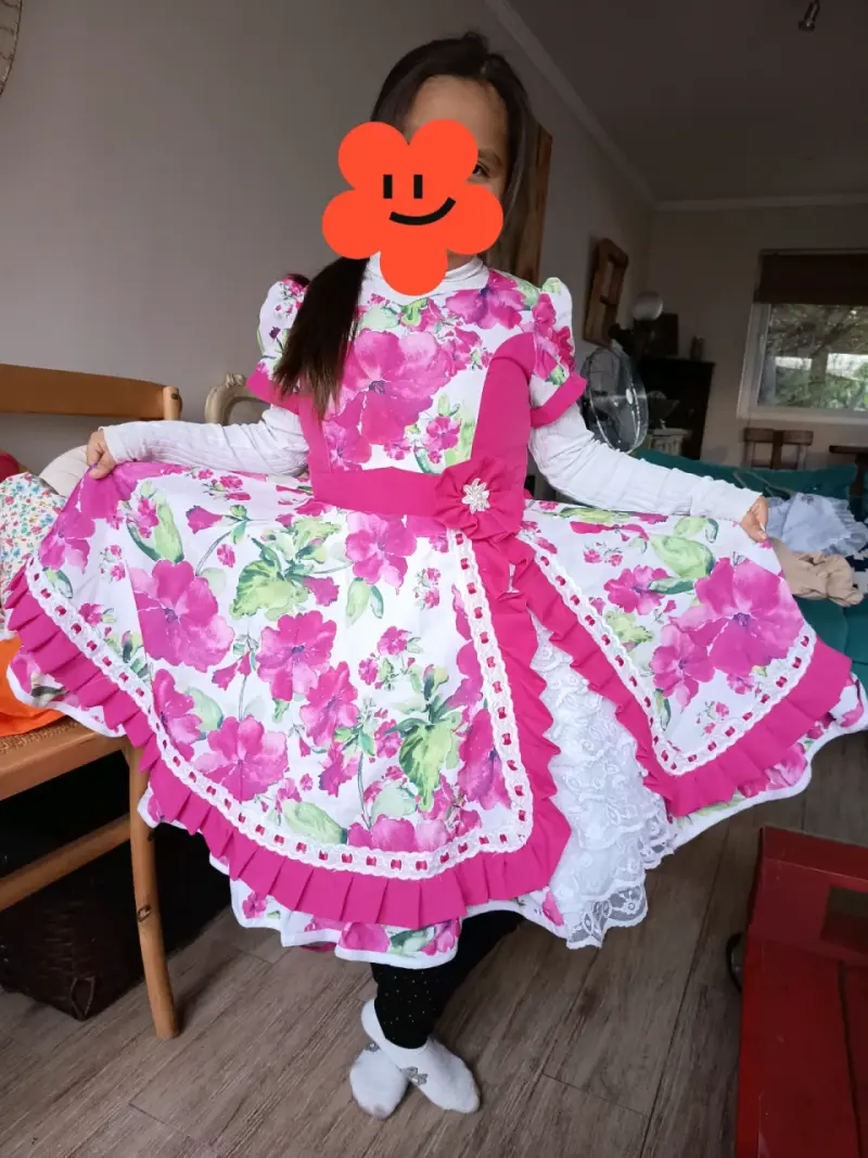 Vestido y traje de huasita elegante talla 10años - 1