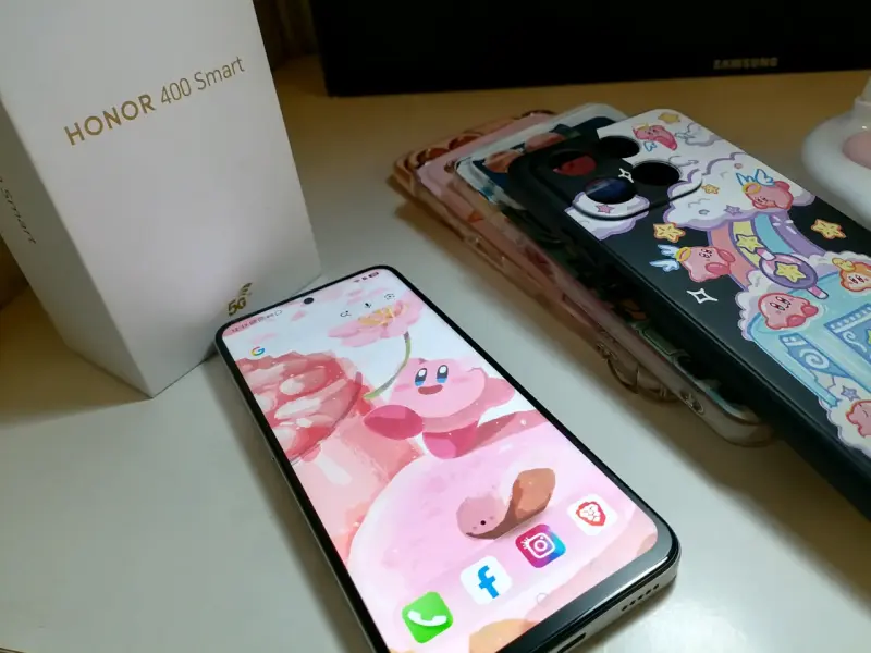 Smartphone Honor 400 Smart 5G con fundas - 3