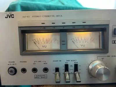 Deck de casetes estéreo JVC KD-10 vintage - miniatura 4