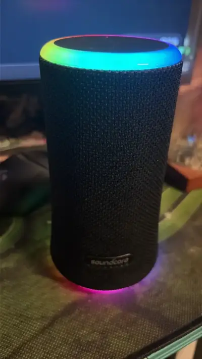 Parlante Bluetooth Soundcore Flare 2 luces LED - miniatura 1