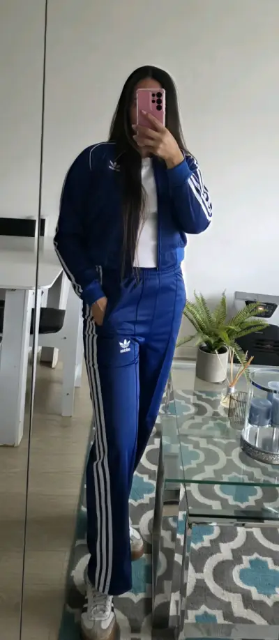 Conjunto deportivo - miniatura 1