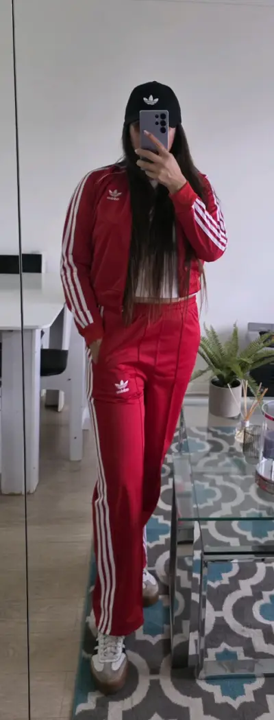Conjunto deportivo - miniatura 2