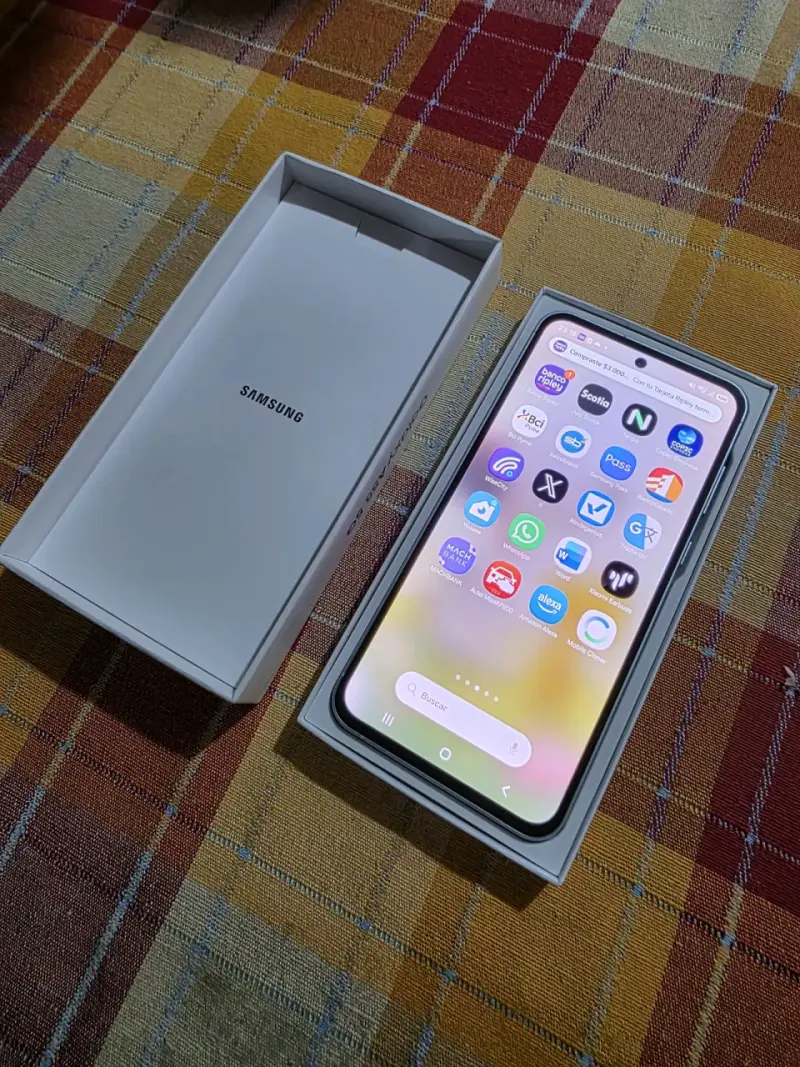 Samsung Galaxy A55 5G impecable - 4
