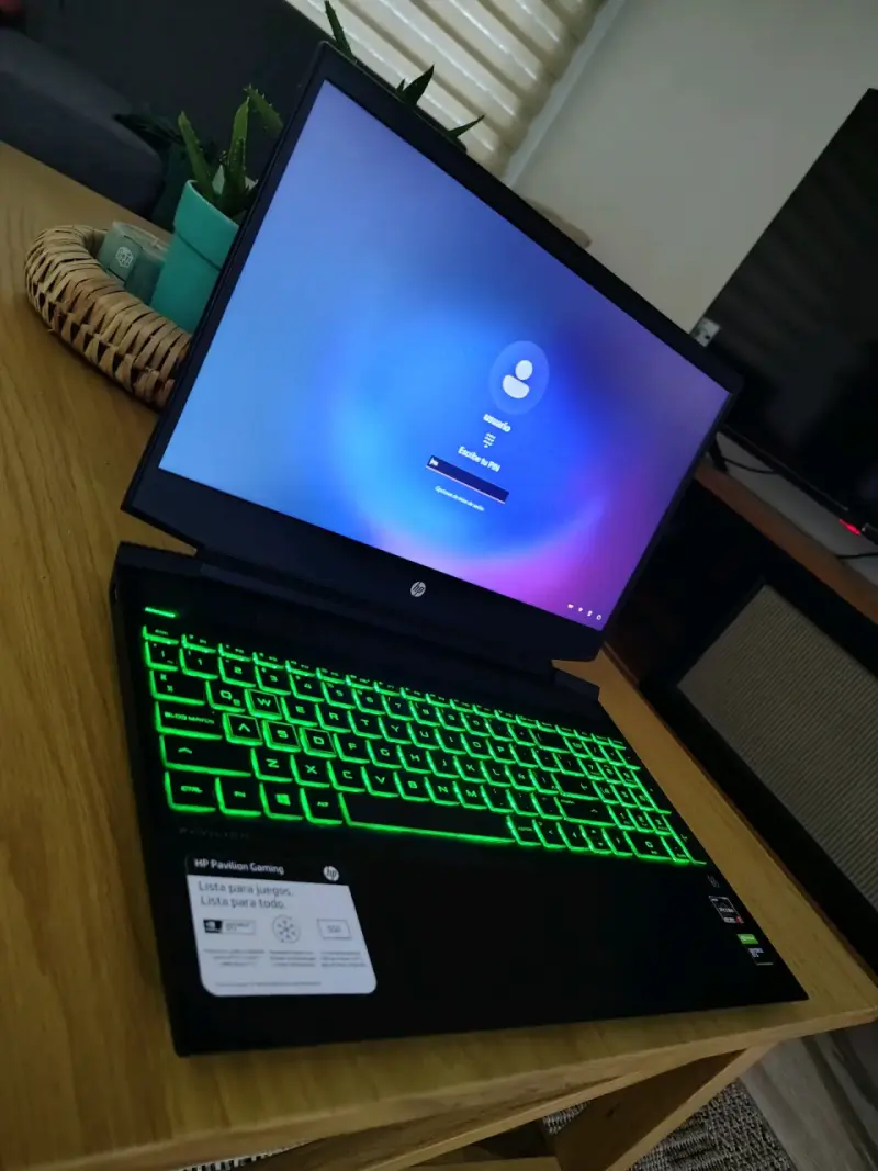 Laptop HP Pavilion Gaming Ryzen 7 GTX1650TI - 2