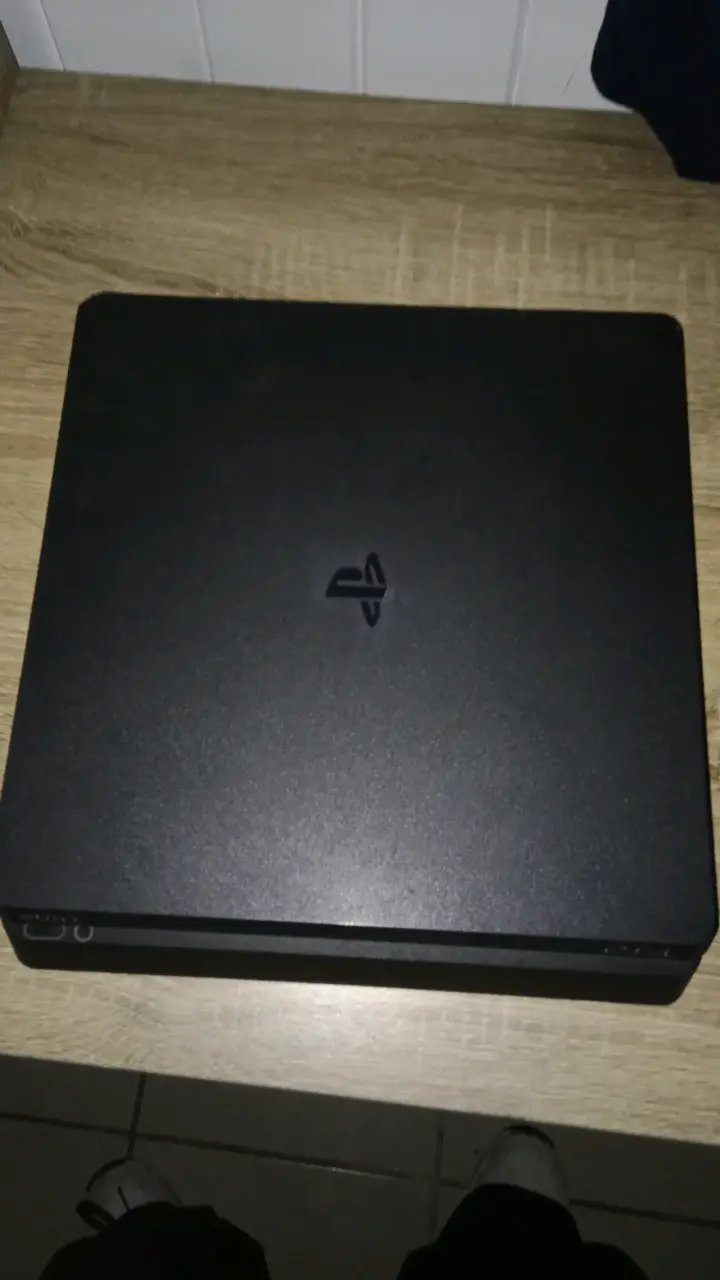 PlayStation 4 Slim con Control Azul - 2