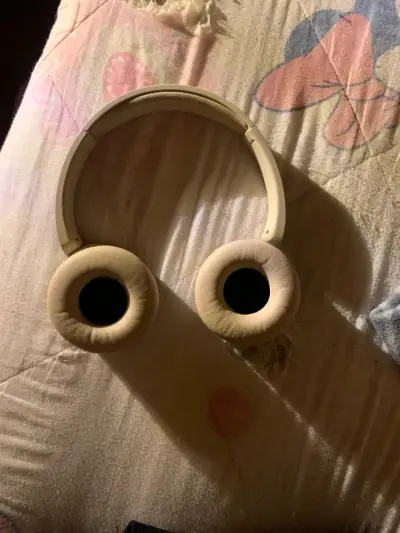 Auriculares inalámbricos Sony beige - miniatura 2