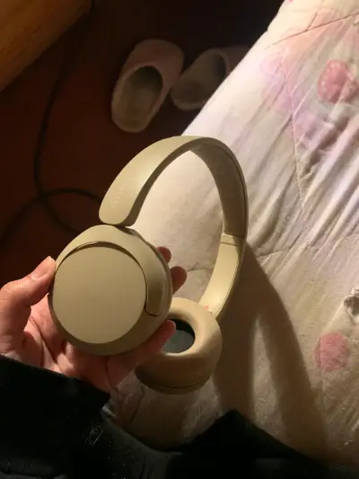 Auriculares inalámbricos Sony beige - miniatura 3