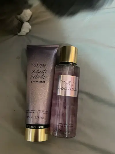 Fragancias Victoria's Secret Midnight Bloom - miniatura 2